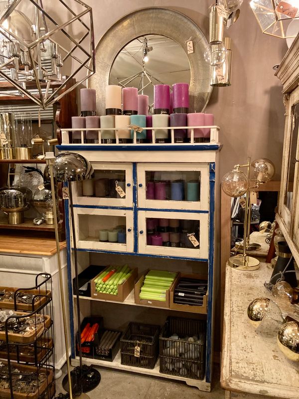 Antik‑Möbel - Einrichtungshaus Hamburg